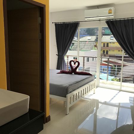 Bedbox Guesthouse And Hostel Patong Buitenkant foto
