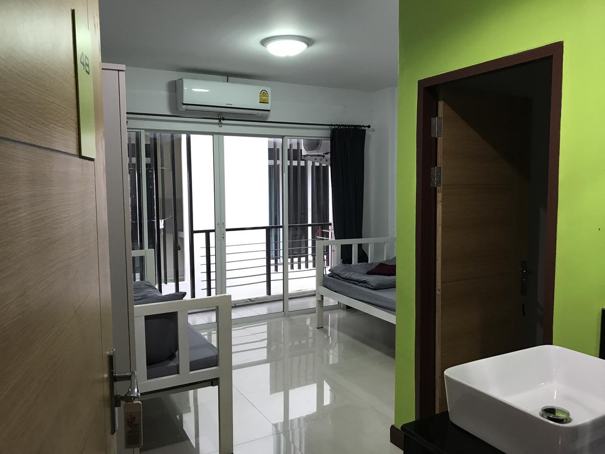 Bedbox Guesthouse And Hostel Patong Buitenkant foto