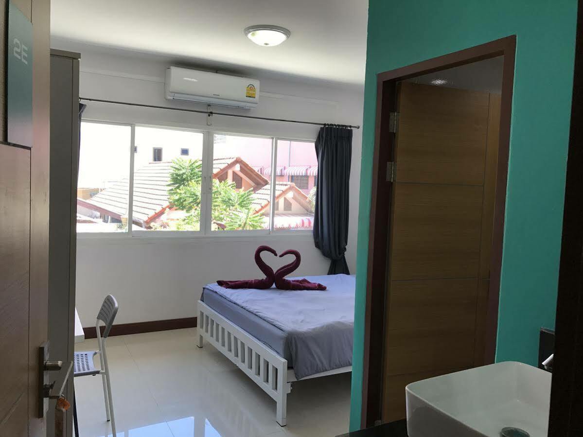 Bedbox Guesthouse And Hostel Patong Buitenkant foto